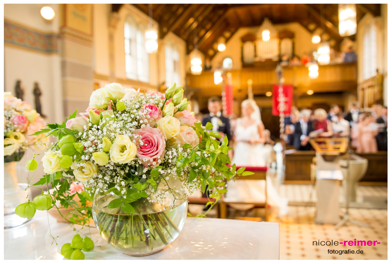 Nicole_Reimer_Hochzeitsfotografie_Kirchliche-Hochzeit_Reportage1